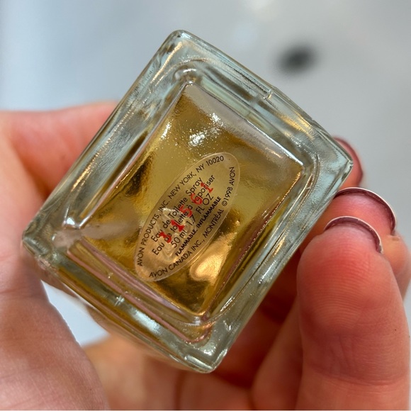 Vintage Pur Blanca Eau De Toilette EDT Avon Spray perfume 1.7 fl oz 50ml - Picture 3 of 4